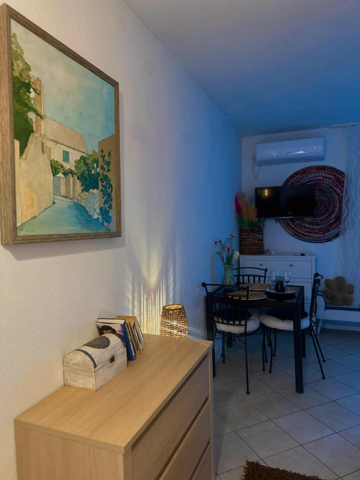 Apartmani Sollei เพทรอซาเน ภายนอก รูปภาพ